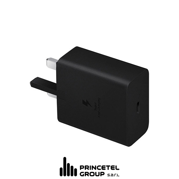 Samsung Travel Adapter 45W with  1.8M USB Type-C to Type-C Cable - Black - mobile shop in Hamra, Beirut, Lebanon. New and used phones, iPhone, Samsung, Huawei, Xiaomi, Oppo, Realme, Honor, Google Pixel, tablets, laptops, computers, and accessories. متجر موبايلات في الحمرا، بيروت، لبنان. هواتف جديدة ومستعملة، آيفون، سامسونج، هواوي، شاومي، أوبو، ريلمي، هونر، جوجل بيكسل، أجهزة لوحية، لابتوبات، كمبيوترات، واكسسوارات.