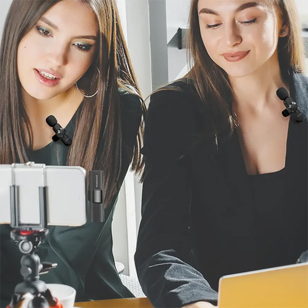 Porodo Audix Pro Lavalier Dual Microphone Type-C + Lightening Connector - Black - mobile shop in Hamra, Beirut, Lebanon. New and used phones, iPhone, Samsung, Huawei, Xiaomi, Oppo, Realme, Honor, Google Pixel, tablets, laptops, computers, and accessories. متجر موبايلات في الحمرا، بيروت، لبنان. هواتف جديدة ومستعملة، آيفون، سامسونج، هواوي، شاومي، أوبو، ريلمي، هونر، جوجل بيكسل، أجهزة لوحية، لابتوبات، كمبيوترات، واكسسوارات.