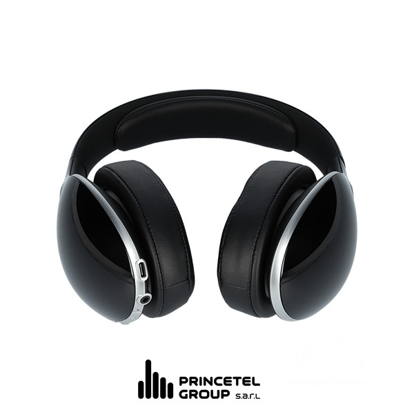 Mercedes-Benz Wireless Headphones - mobile shop in Hamra, Beirut, Lebanon. New and used phones, iPhone, Samsung, Huawei, Xiaomi, Oppo, Realme, Honor, Google Pixel, tablets, laptops, computers, and accessories. متجر موبايلات في الحمرا، بيروت، لبنان. هواتف جديدة ومستعملة، آيفون، سامسونج، هواوي، شاومي، أوبو، ريلمي، هونر، جوجل بيكسل، أجهزة لوحية، لابتوبات، كمبيوترات، واكسسوارات.