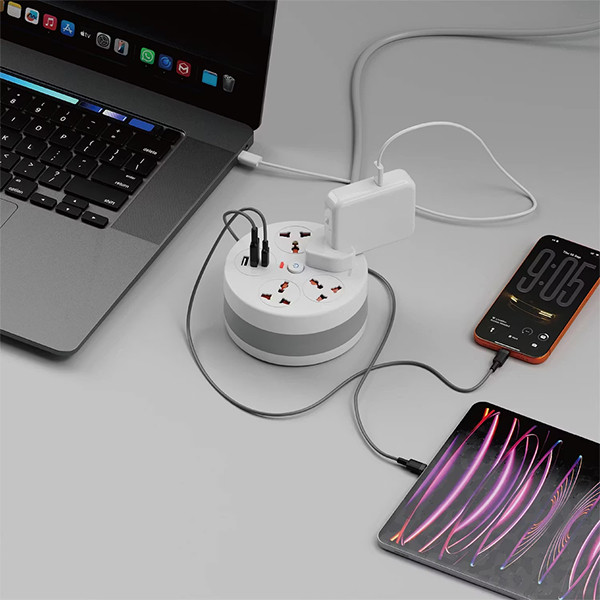 Green Lion ORBIT POWER STRIP 7-IN-1 2.8M Retractable Power Cord 2500W - White - mobile shop in Hamra, Beirut, Lebanon. New and used phones, iPhone, Samsung, Huawei, Xiaomi, Oppo, Realme, Honor, Google Pixel, tablets, laptops, computers, and accessories. متجر موبايلات في الحمرا، بيروت، لبنان. هواتف جديدة ومستعملة، آيفون، سامسونج، هواوي، شاومي، أوبو، ريلمي، هونر، جوجل بيكسل، أجهزة لوحية، لابتوبات، كمبيوترات، واكسسوارات.