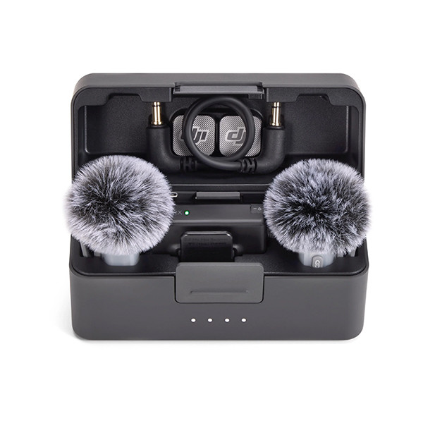 DJI Mic Mini 2 Wireless Microphone Dual - mobile shop in Hamra, Beirut, Lebanon. New and used phones, iPhone, Samsung, Huawei, Xiaomi, Oppo, Realme, Honor, Google Pixel, tablets, laptops, computers, and accessories. متجر موبايلات في الحمرا، بيروت، لبنان. هواتف جديدة ومستعملة، آيفون، سامسونج، هواوي، شاومي، أوبو، ريلمي، هونر، جوجل بيكسل، أجهزة لوحية، لابتوبات، كمبيوترات، واكسسوارات.